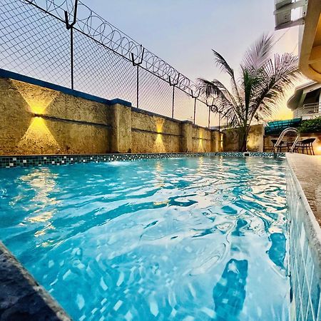 Tranquil : 3Bhk Spacious Villa In Gold Valley Lonavala Bagian luar foto