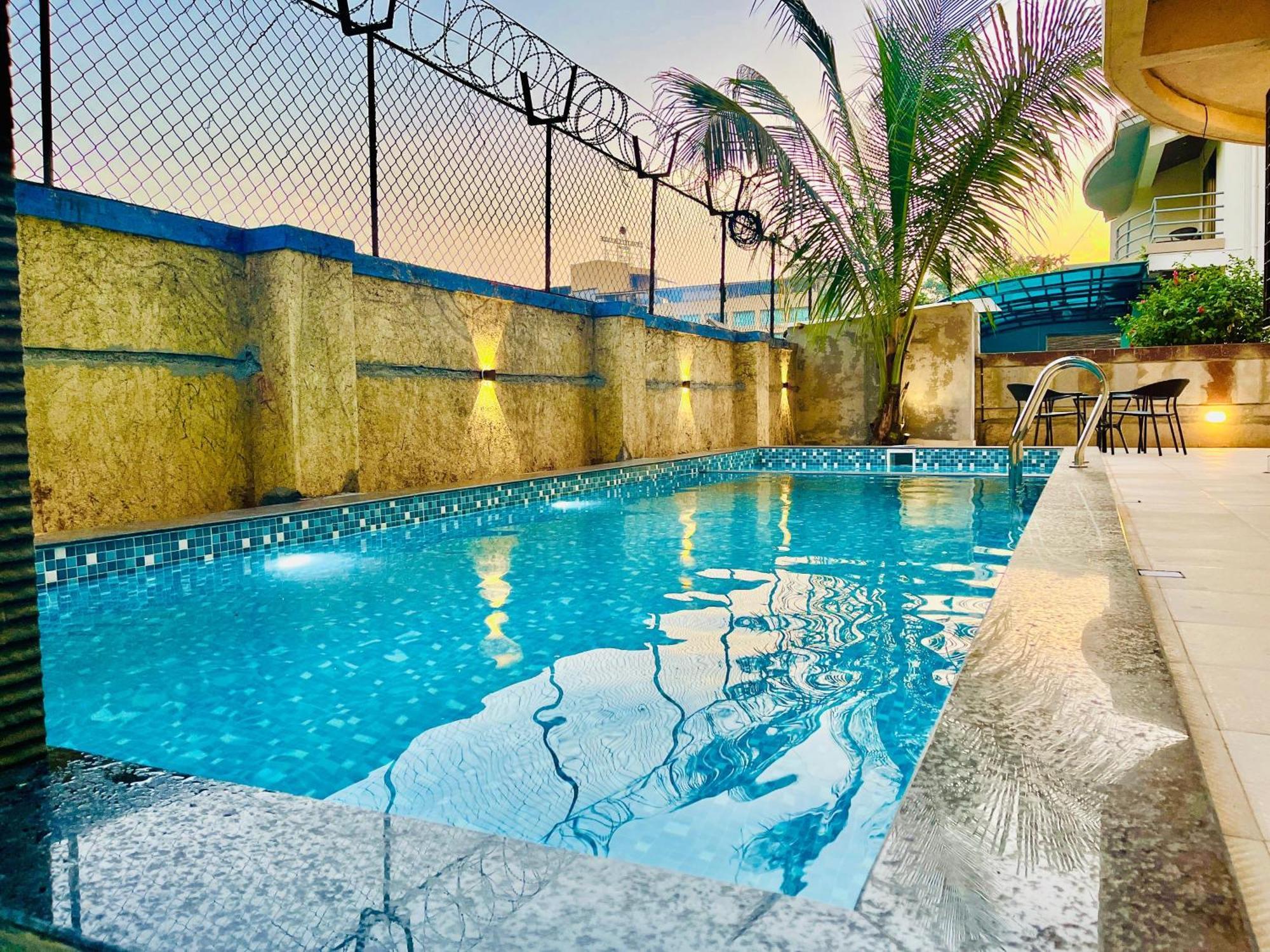 Tranquil : 3Bhk Spacious Villa In Gold Valley Lonavala Bagian luar foto